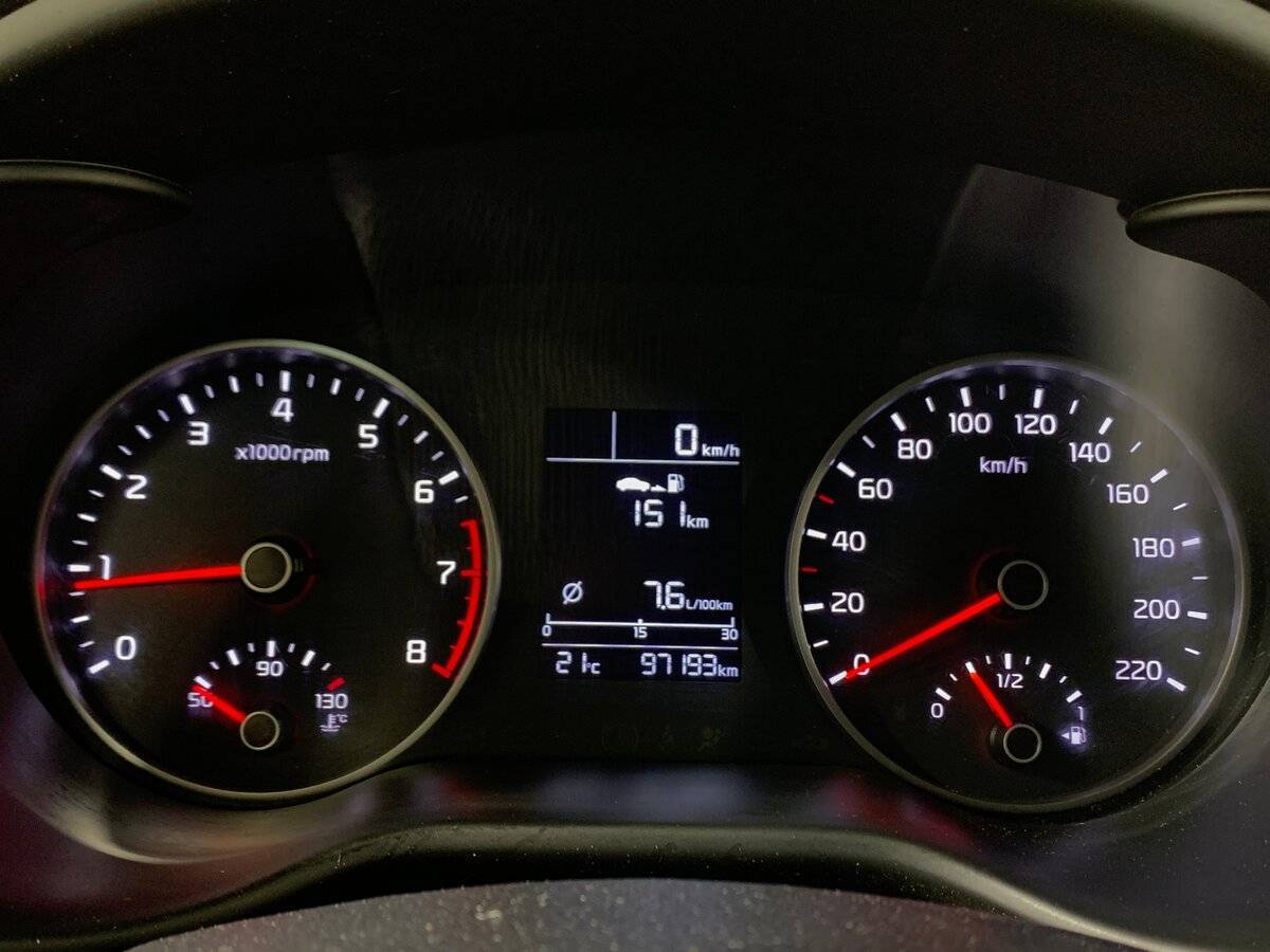 Б/У Киа Рио 2018 года. Фото: #13