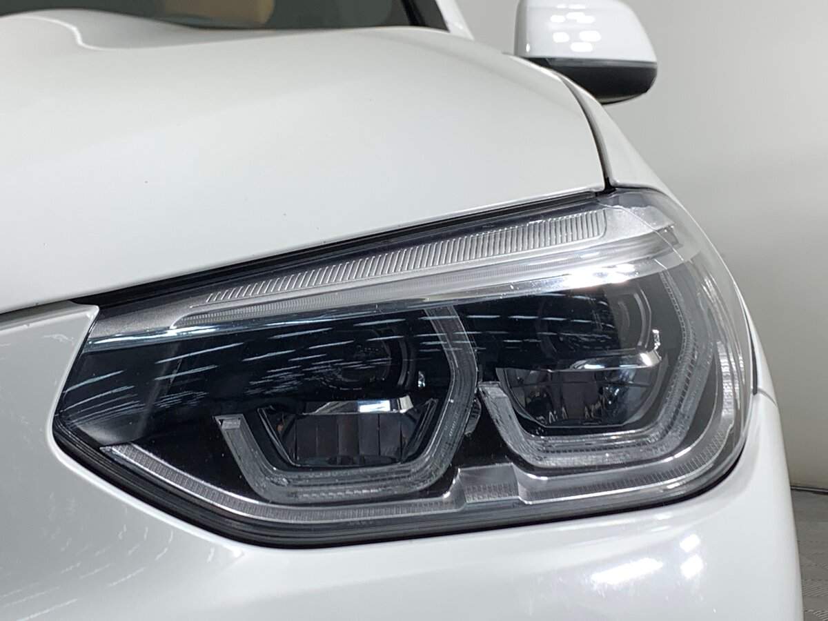 Б/У БМВ Икс3 2021 года. Фото: #8