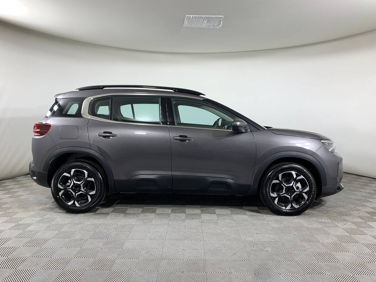 Б/У Ситроен Ц5 Эйркросс 2023 года. Фото: #3