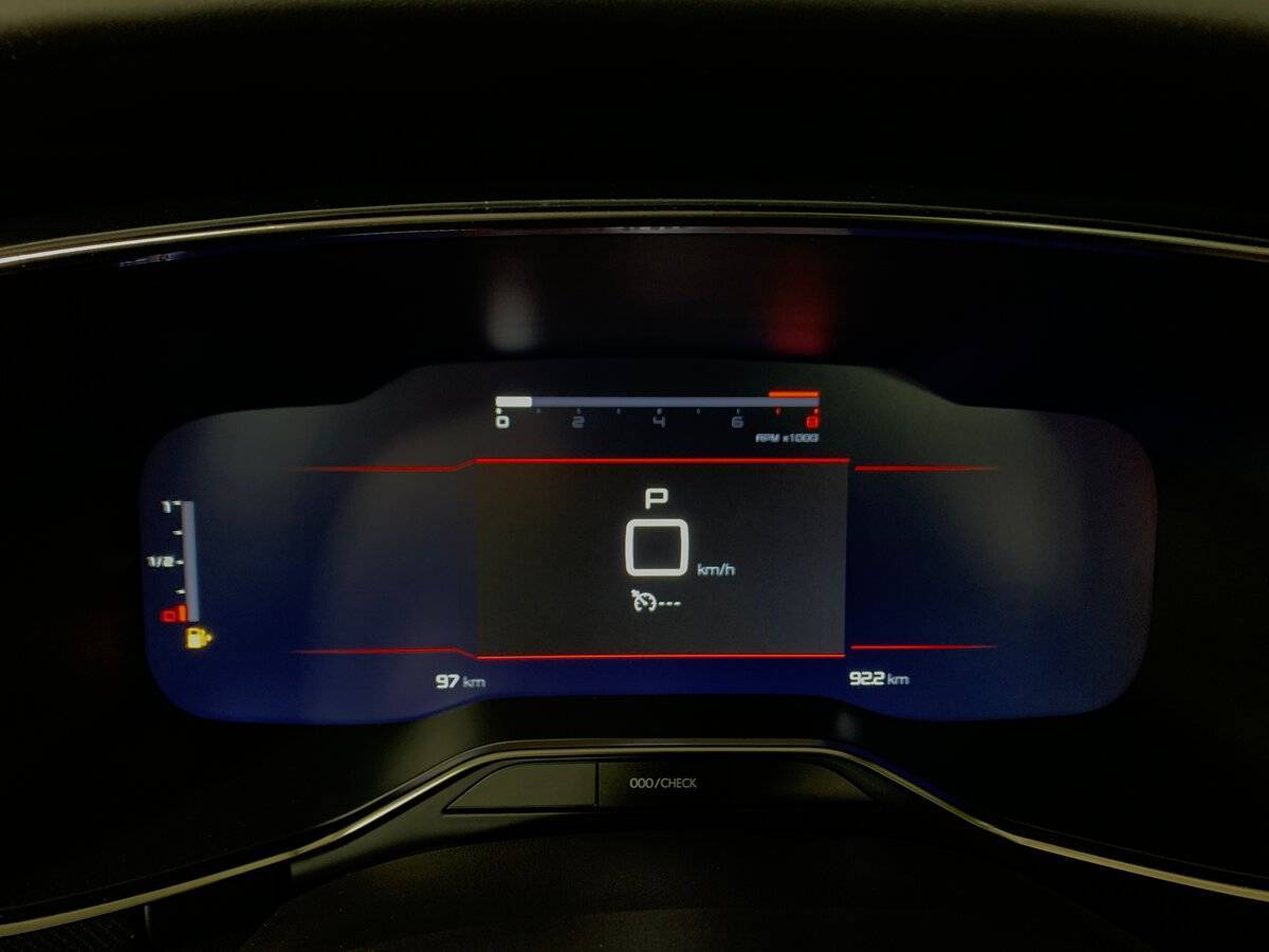 Б/У Ситроен Ц5 Эйркросс 2023 года. Фото: #13