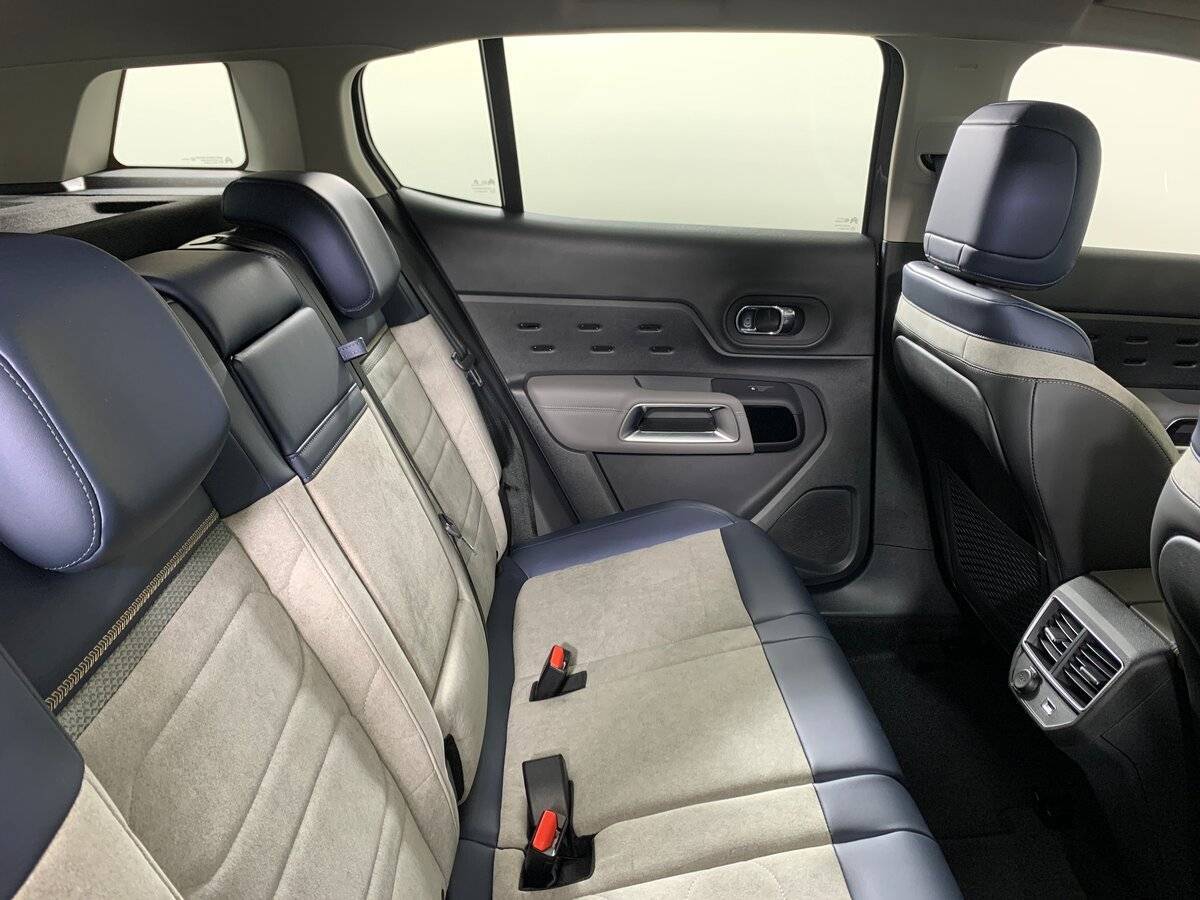 Б/У Ситроен Ц5 Эйркросс 2023 года. Фото: #16