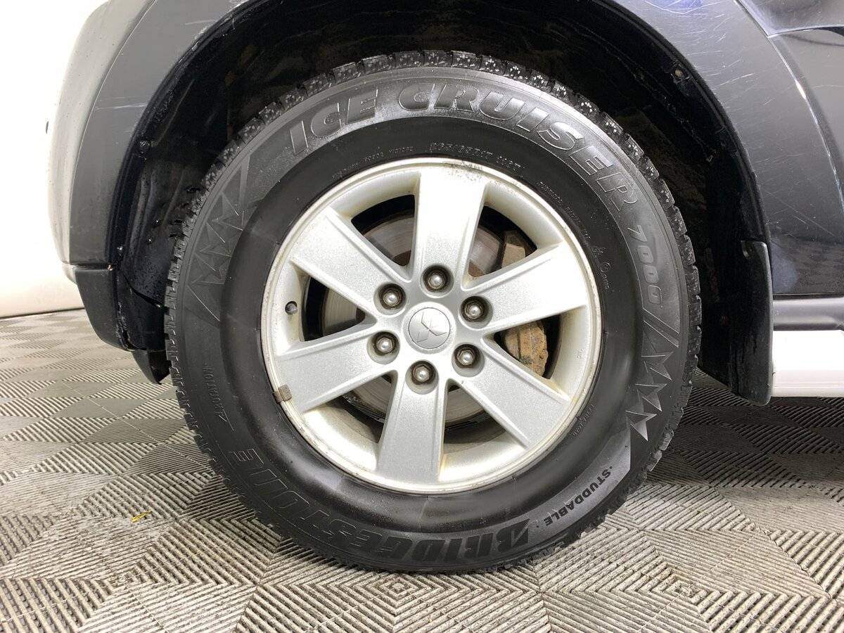 Б/У Митсубиши Паджеро 2008 года. Фото: #8