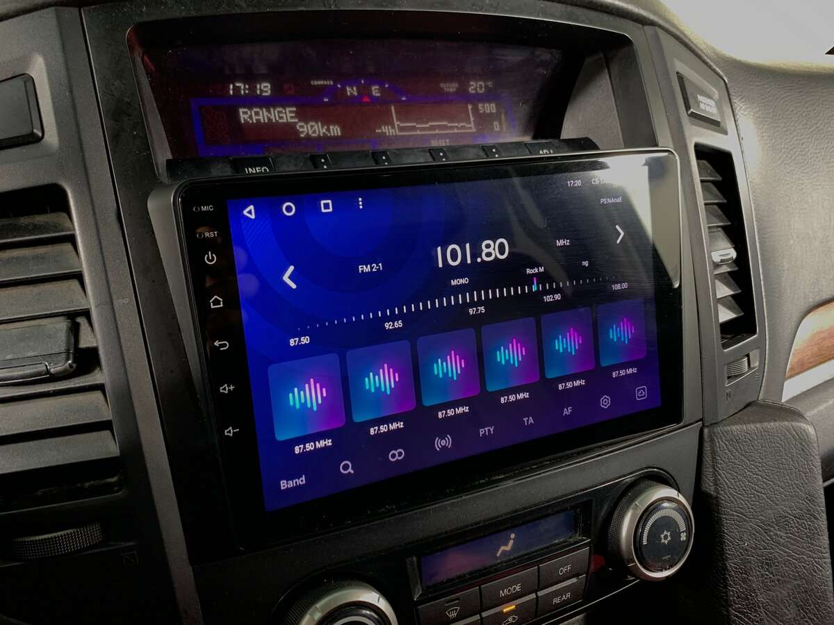 Б/У Митсубиши Паджеро 2008 года. Фото: #14