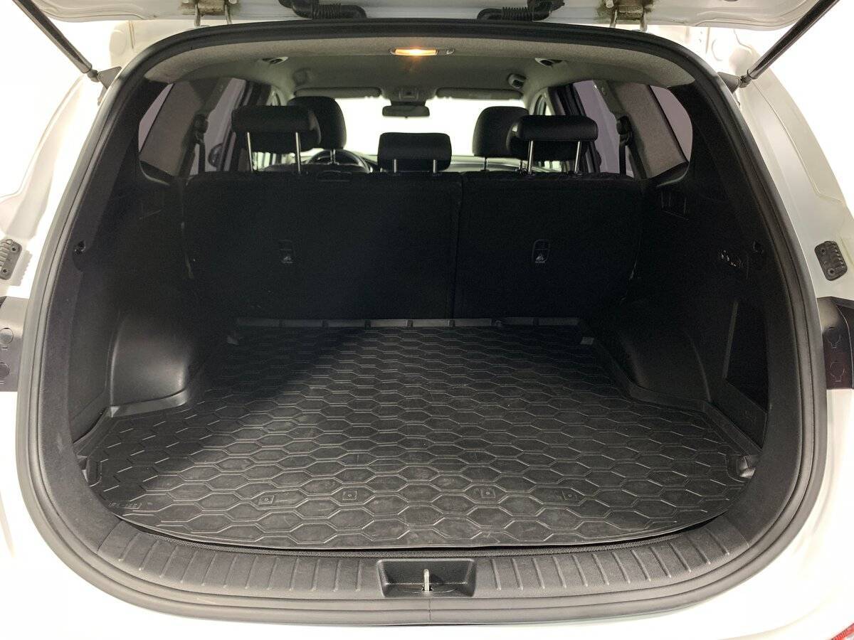 Б/У Хендай Санта Фе 2019 года. Фото: #18