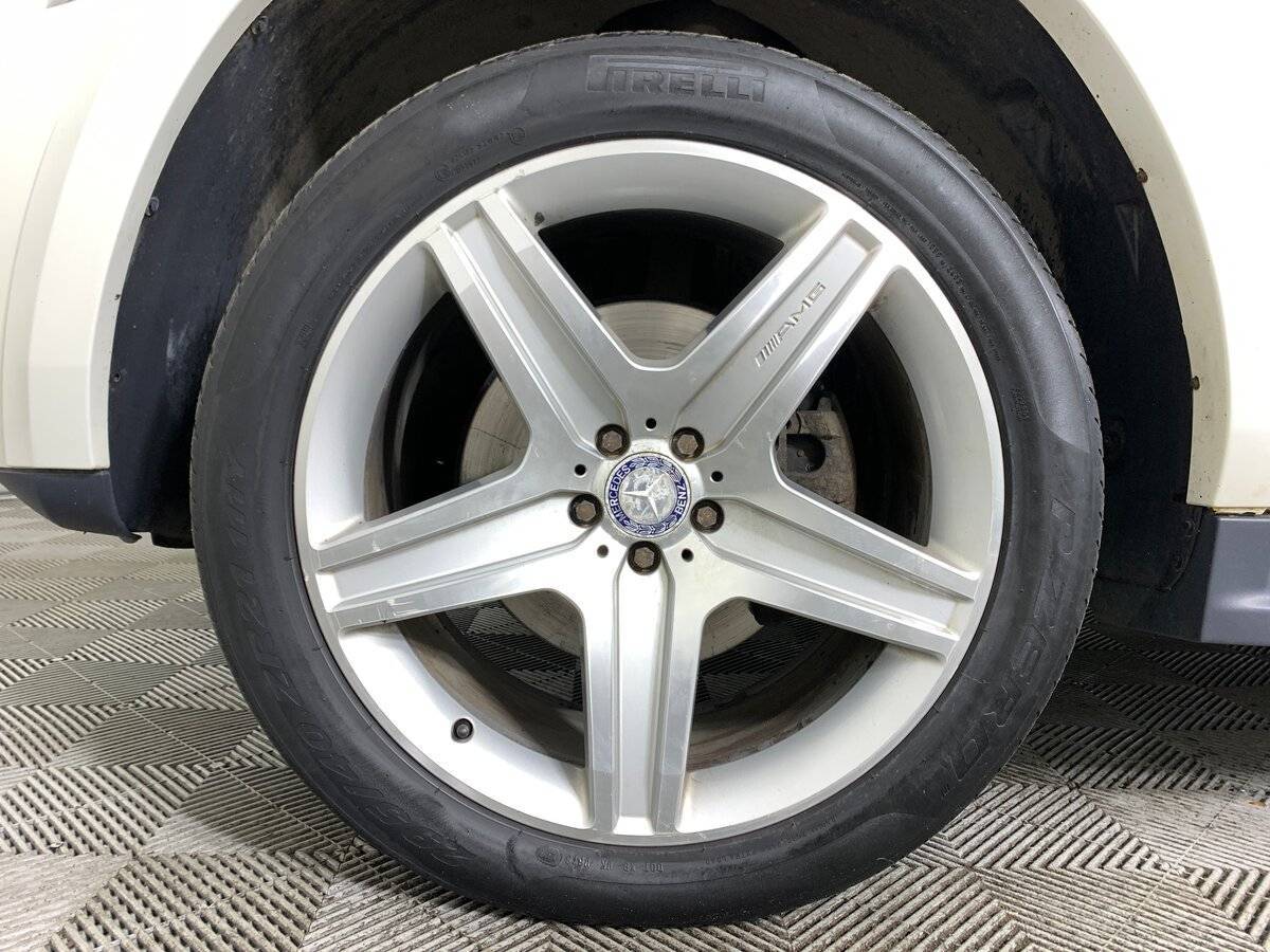 Б/У Мерседес-Бенц ГЛ-Класс 2011 года. Фото: #8