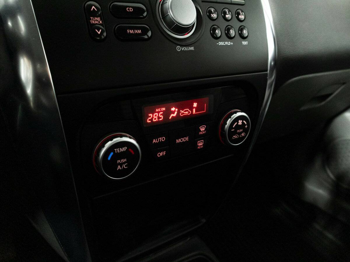 Б/У Сузуки С-Икс4 2013 года. Фото: #10