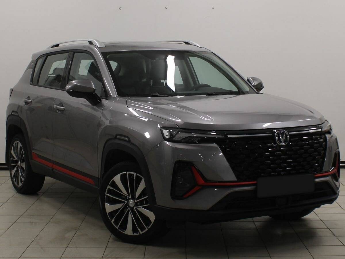 Б/У Чанган CS35 Plus 2024 года. Фото: #2