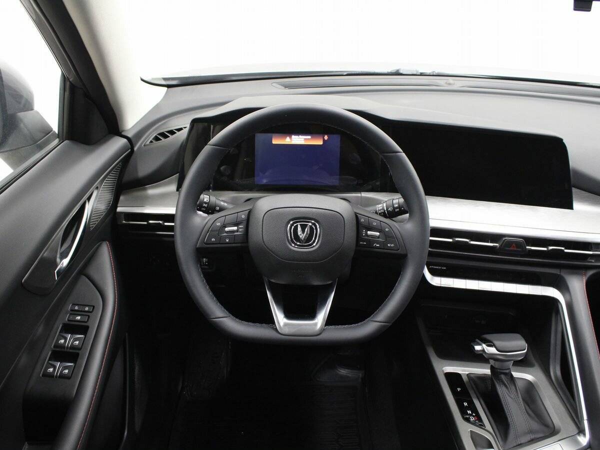 Б/У Чанган CS35 Plus 2024 года. Фото: #9