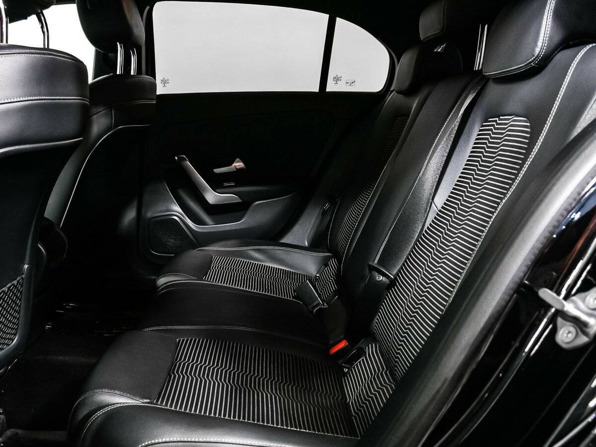 Б/У Мерседес-Бенц А-Класс 2018 года. Фото: #12