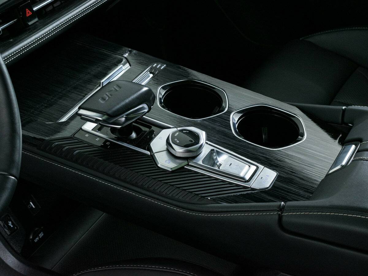 Б/У Чанган УНИ-К 2023 года. Фото: #17