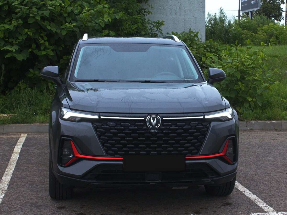 Б/У Чанган CS35 Plus 2023 года. Фото: #2