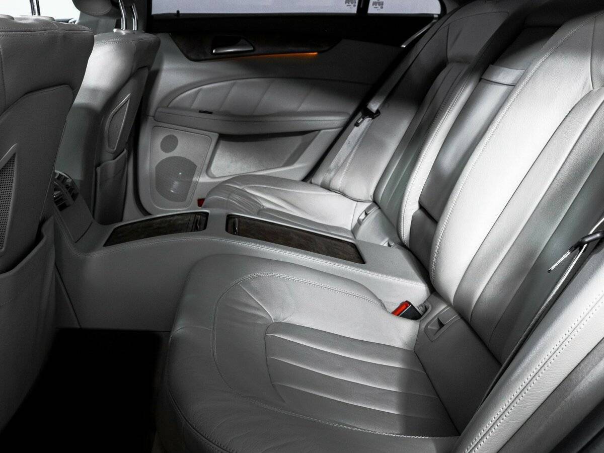 Б/У Мерседес-Бенц ЦЛС 2012 года. Фото: #9