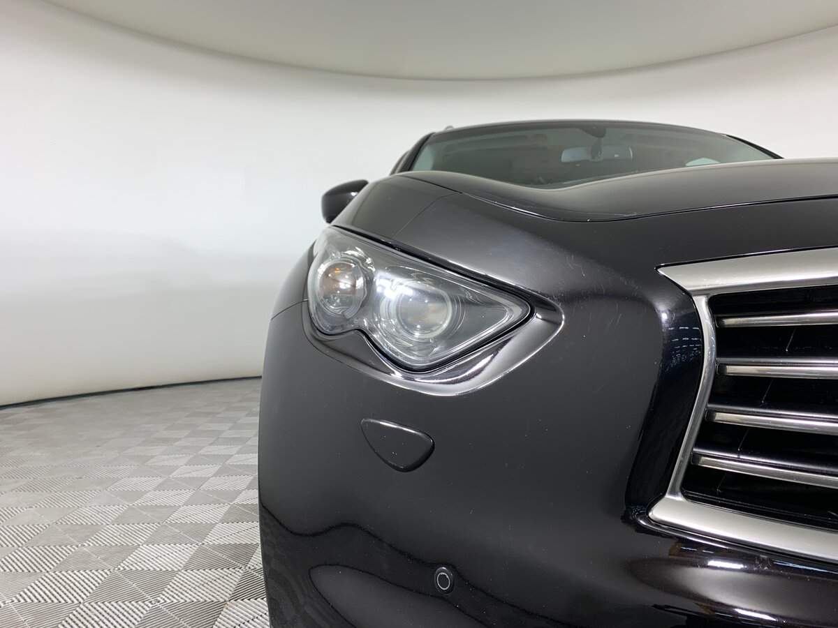 Б/У Инфинити Ф-Икс 2012 года. Фото: #9