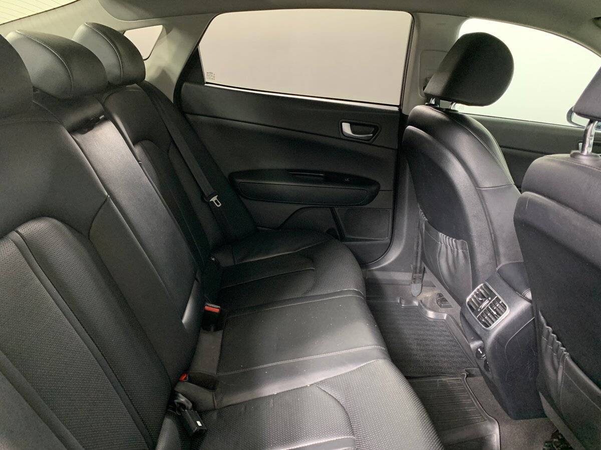 Б/У Киа Оптима 2018 года. Фото: #16