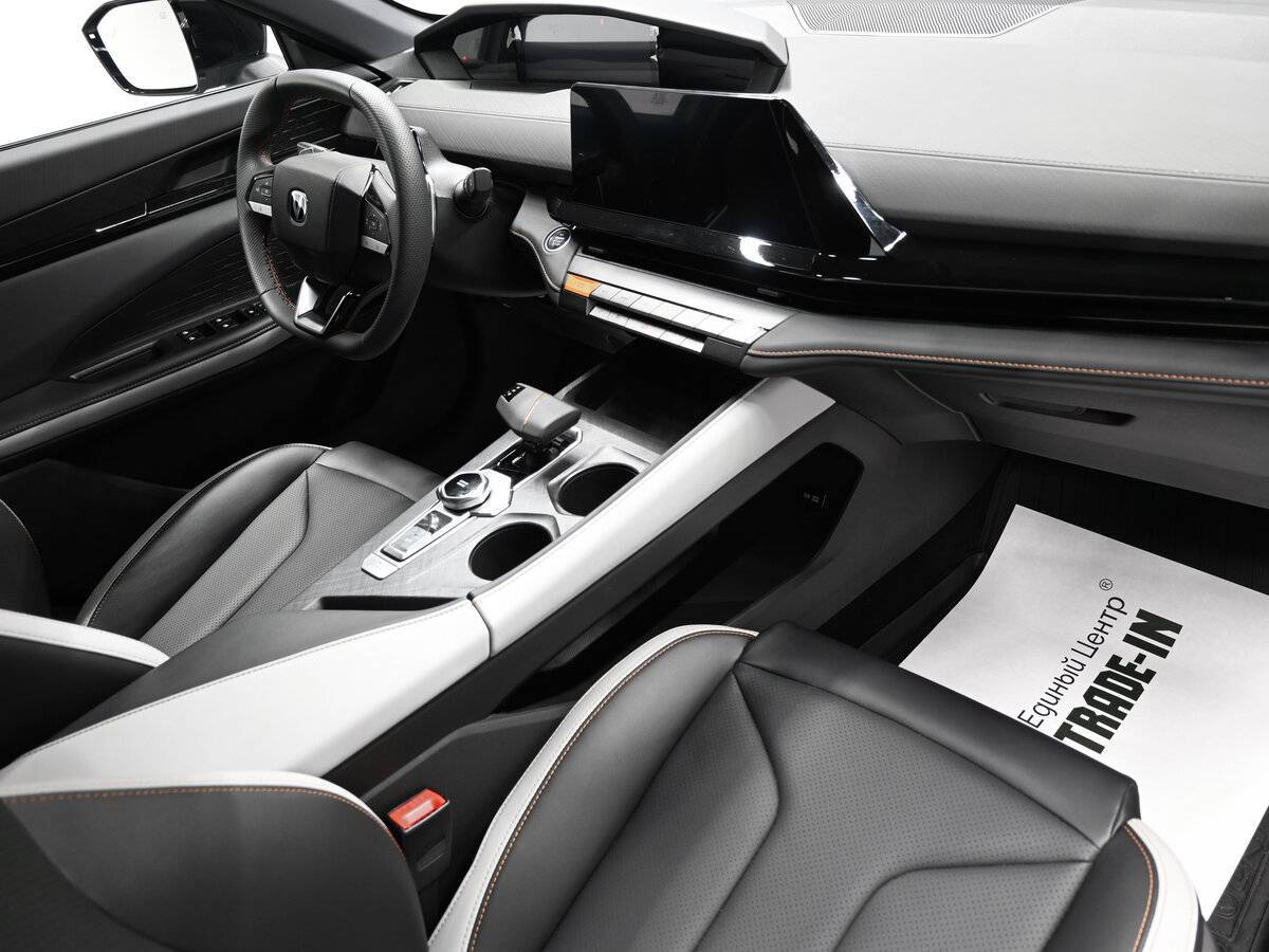 Б/У Чанган УНИ-В 2023 года. Фото: #12