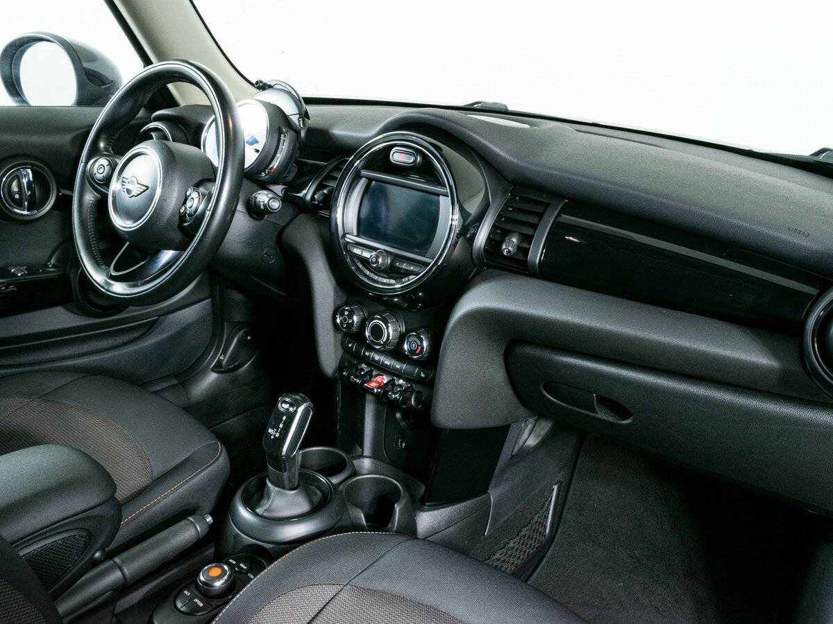 Б/У Мини Хэтч 2018 года. Фото: #9