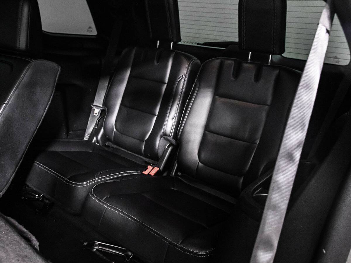 Б/У Форд Експлорер 2018 года. Фото: #13