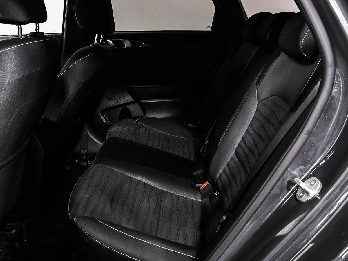 Б/У Киа Сид 2021 года. Фото: #12