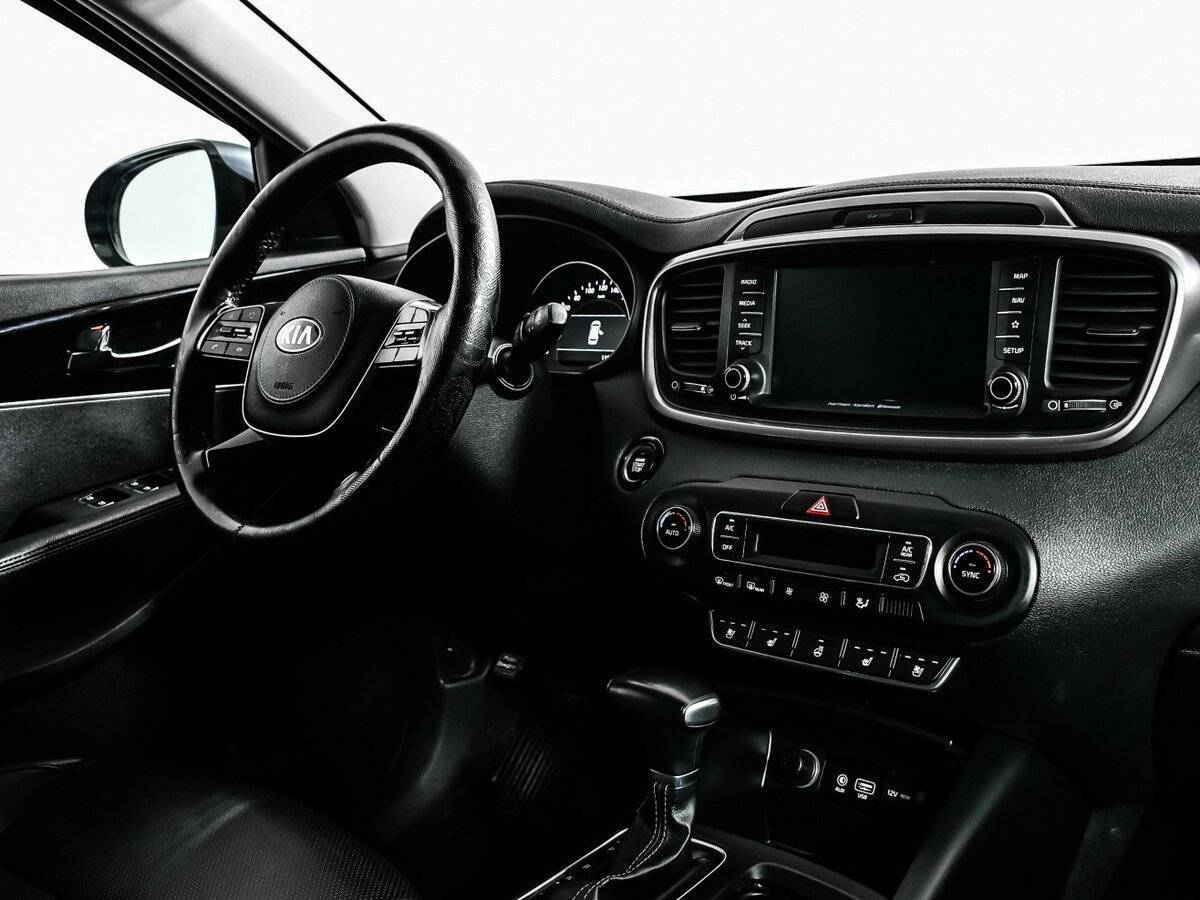 Б/У Киа Соренто 2019 года. Фото: #8