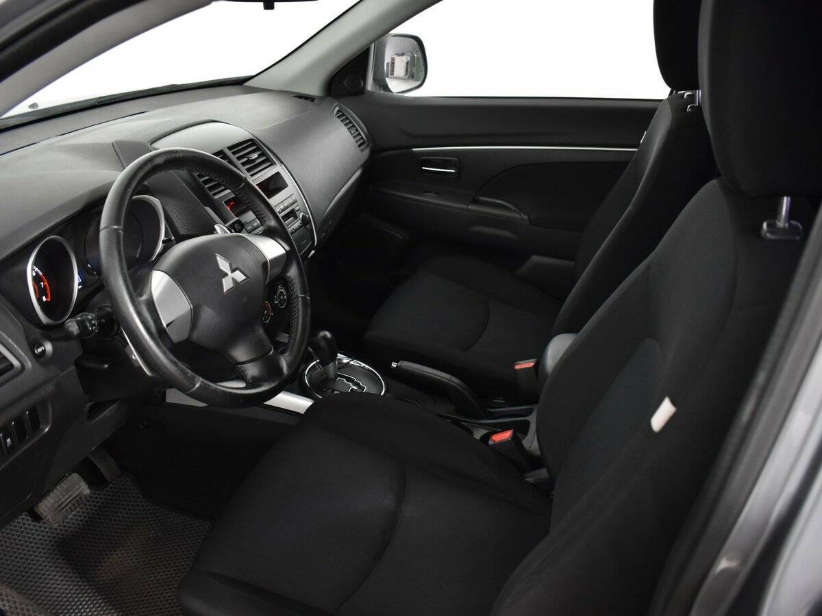 Б/У Митсубиши АС-Икс 2012 года. Фото: #8