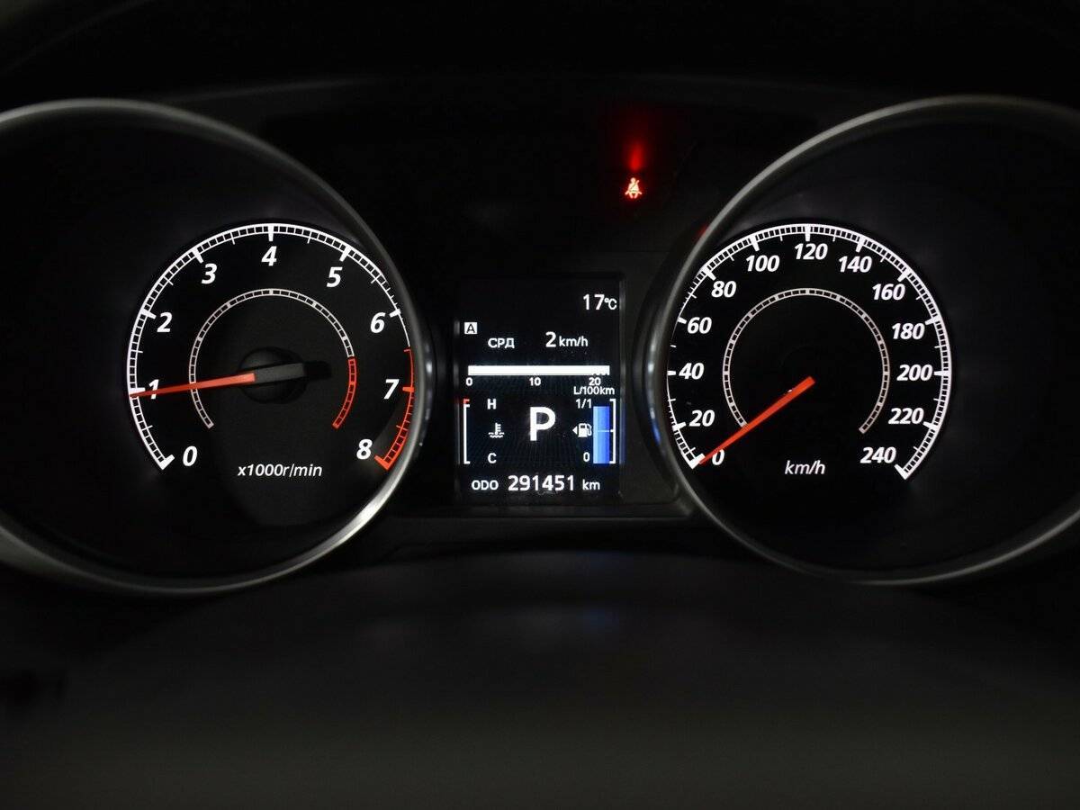 Б/У Митсубиши АС-Икс 2012 года. Фото: #12