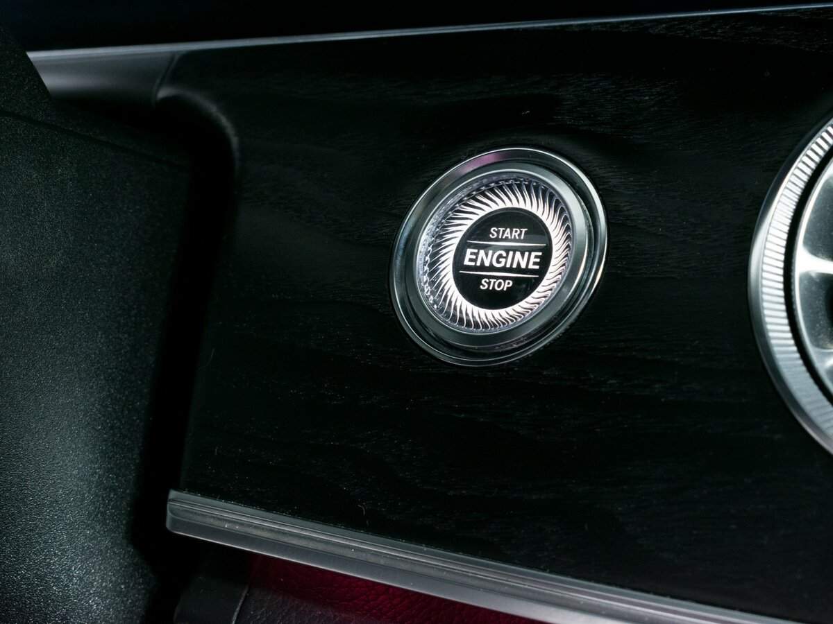 Б/У Мерседес-Бенц Е-Класс 2017 года. Фото: #16