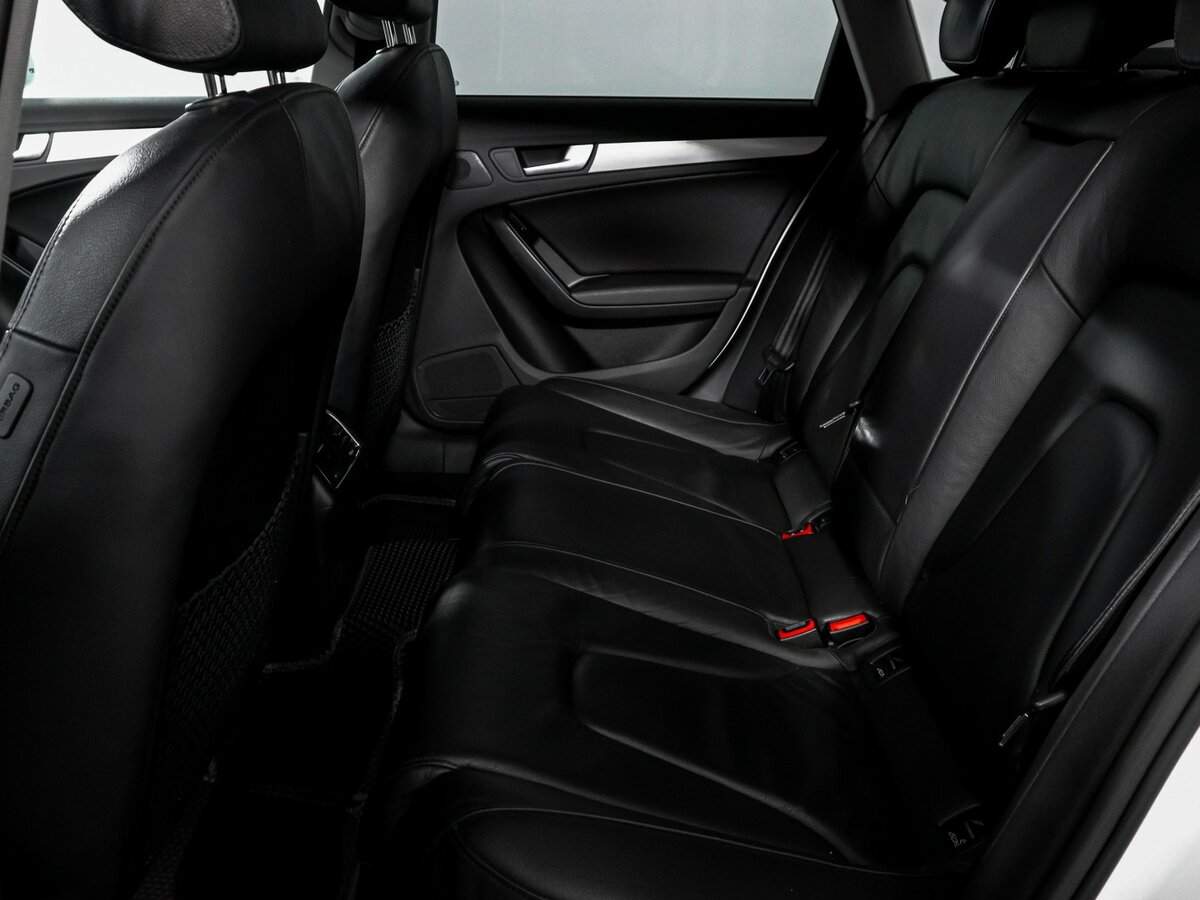 Б/У Ауди А4 2008 года. Фото: #9