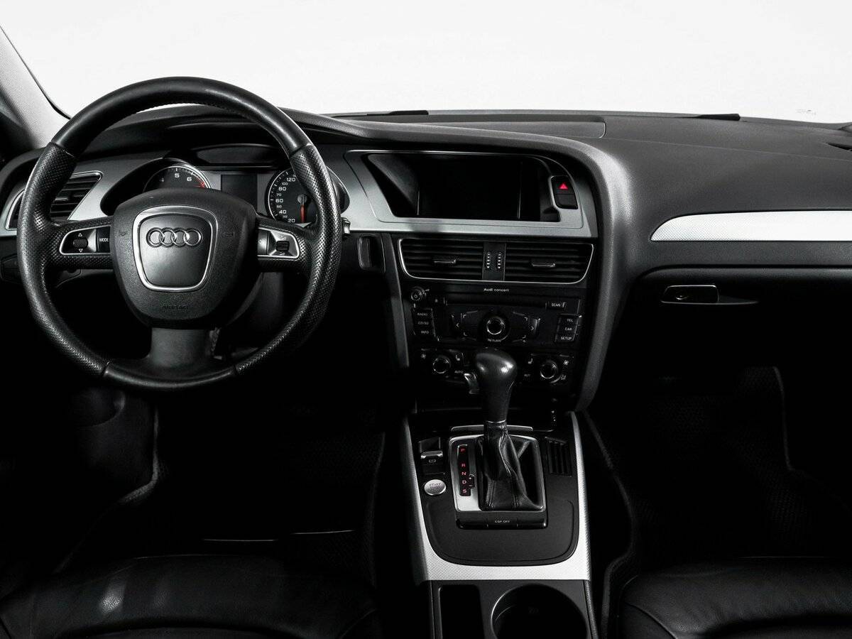 Б/У Ауди А4 2008 года. Фото: #11