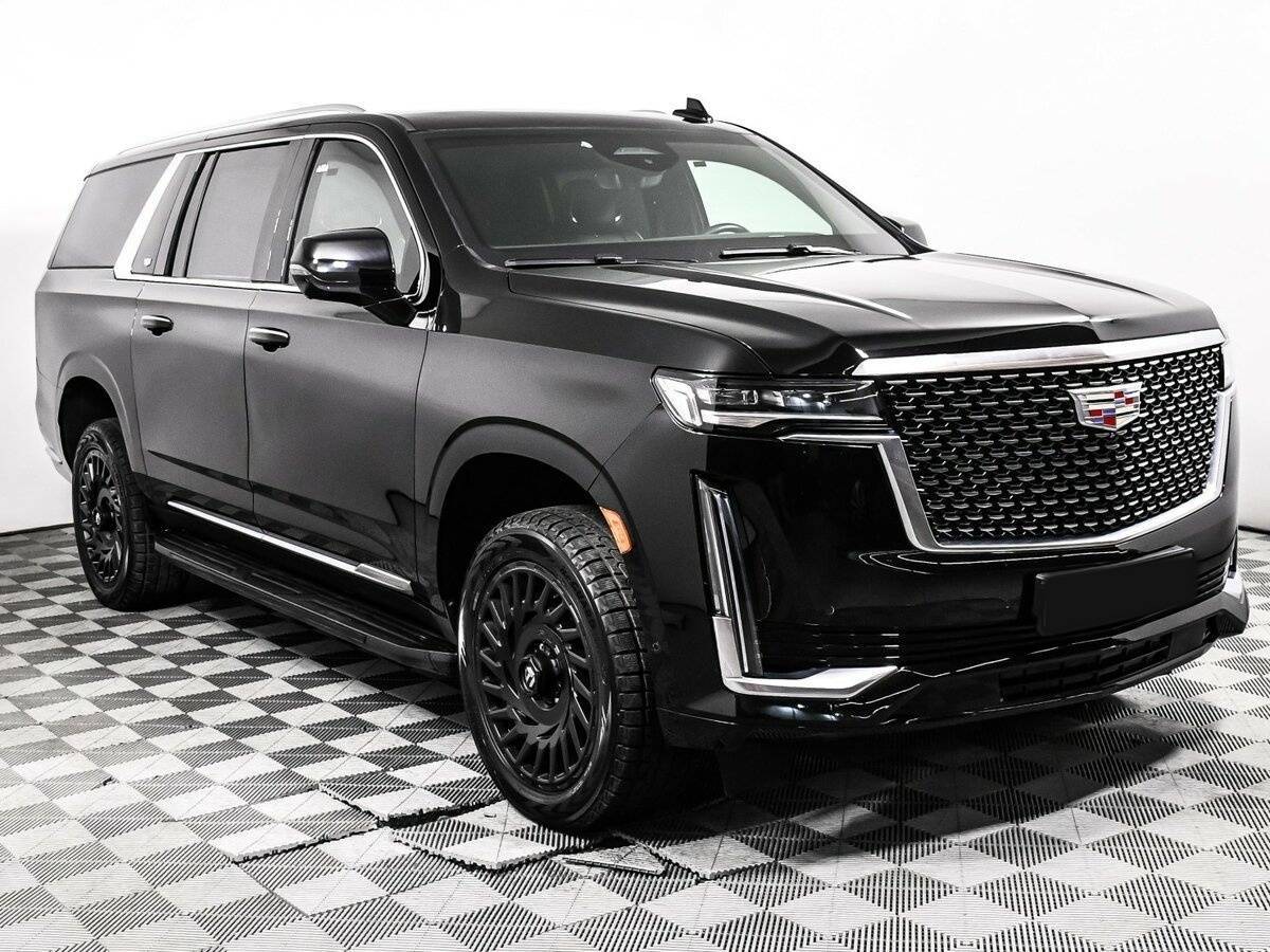 Б/У Кадиллак Эскалэйд 2022 года. Фото: #2