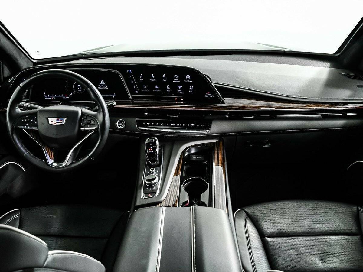 Б/У Кадиллак Эскалэйд 2022 года. Фото: #9