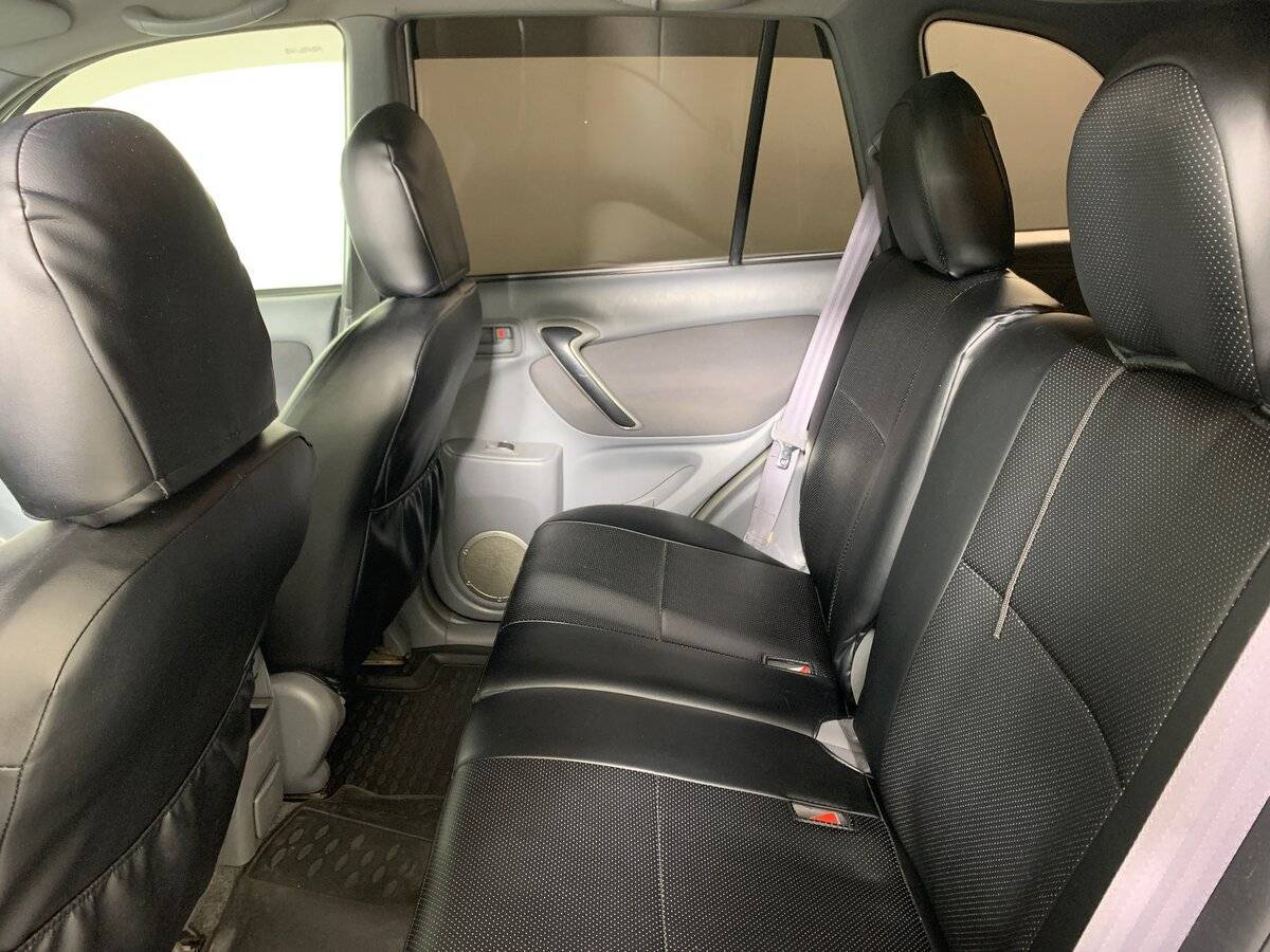 Б/У Тойота Рав4 2002 года. Фото: #17