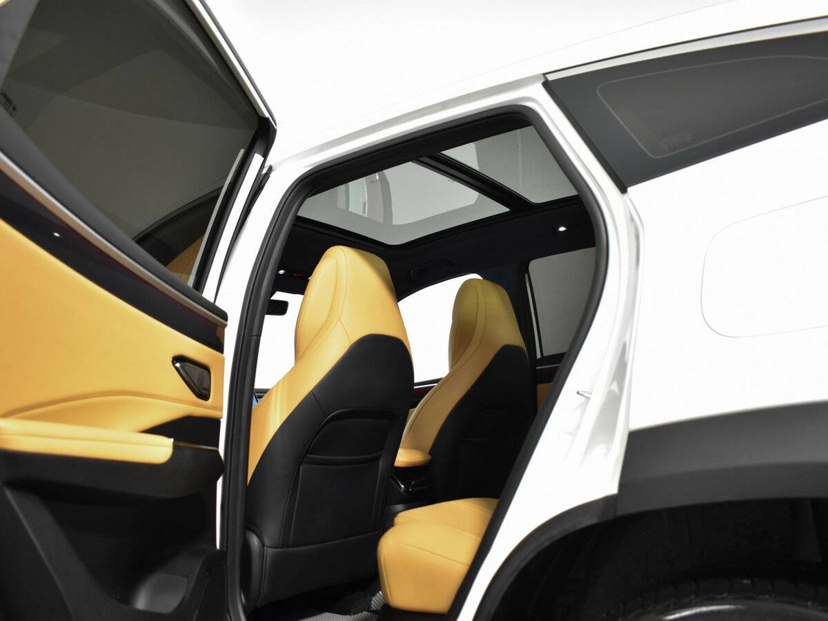 Б/У Джили Гэлэкси Л7 2023 года. Фото: #11