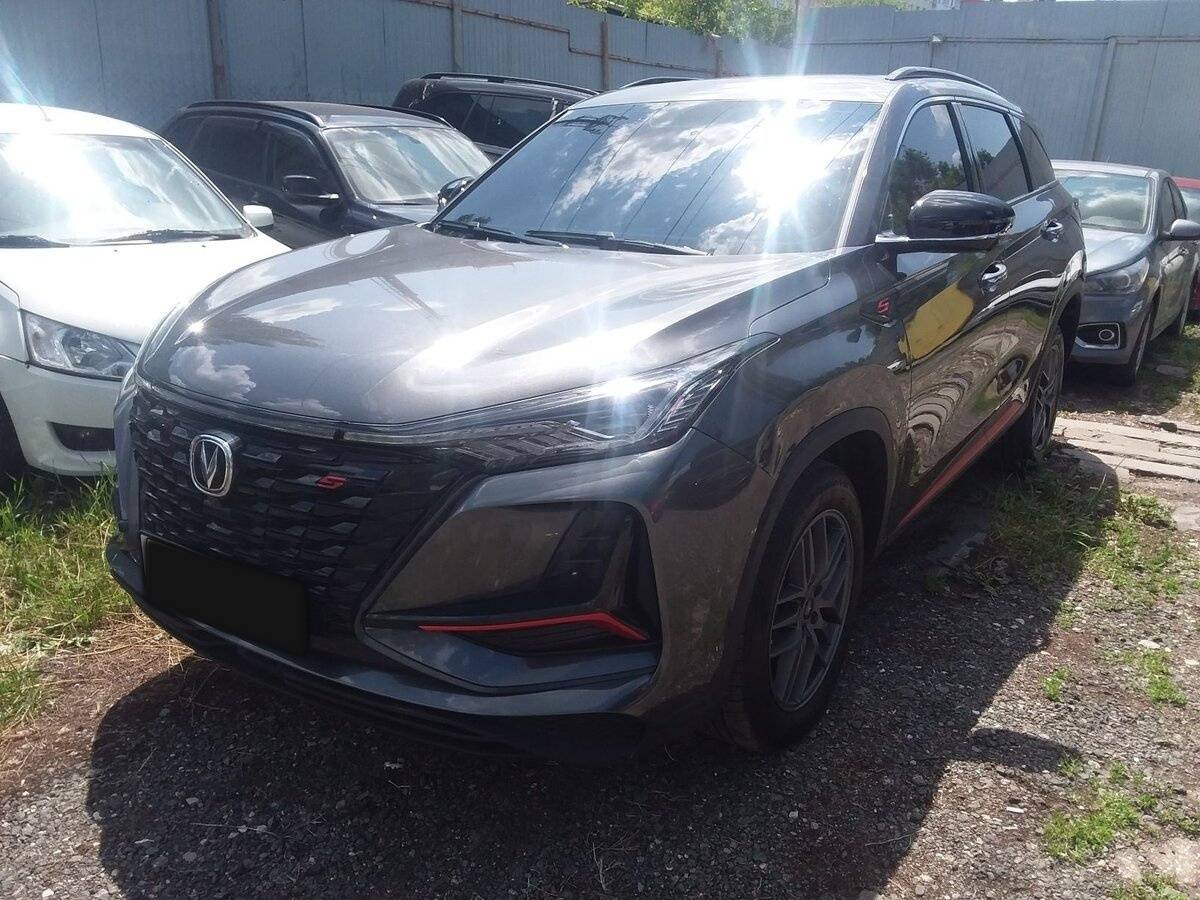 Б/У Чанган CS75 Plus 2023 года. Фото: #1