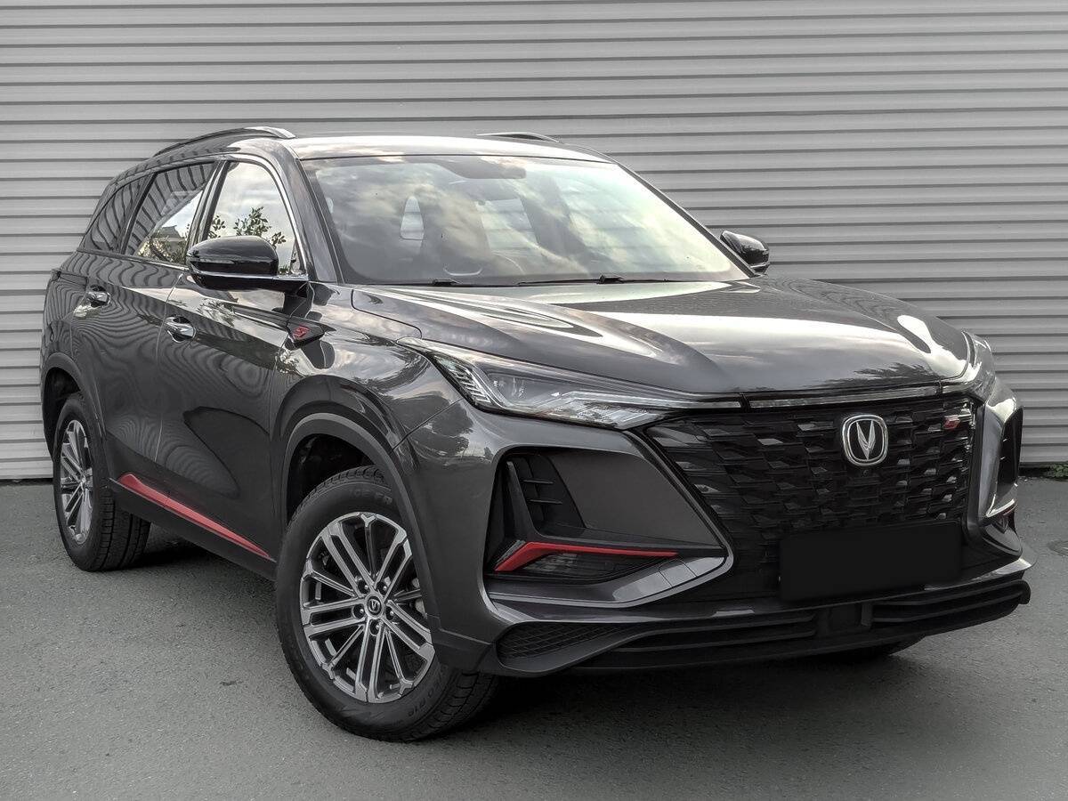 Б/У Чанган CS75 Plus 2023 года. Фото: #2