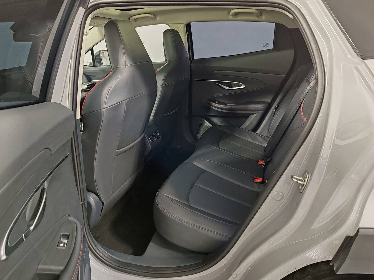 Б/У Чанган УНИ-Т 2023 года. Фото: #11