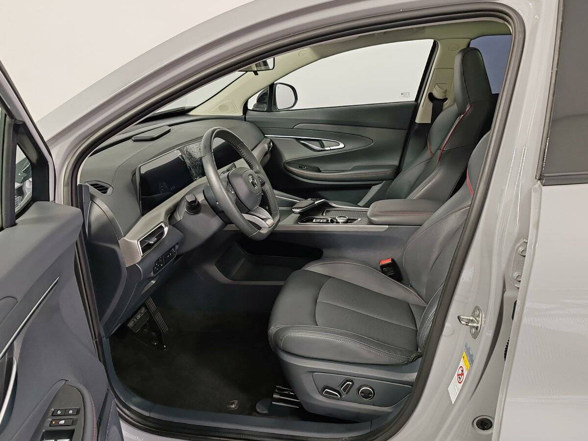 Б/У Чанган УНИ-Т 2023 года. Фото: #15