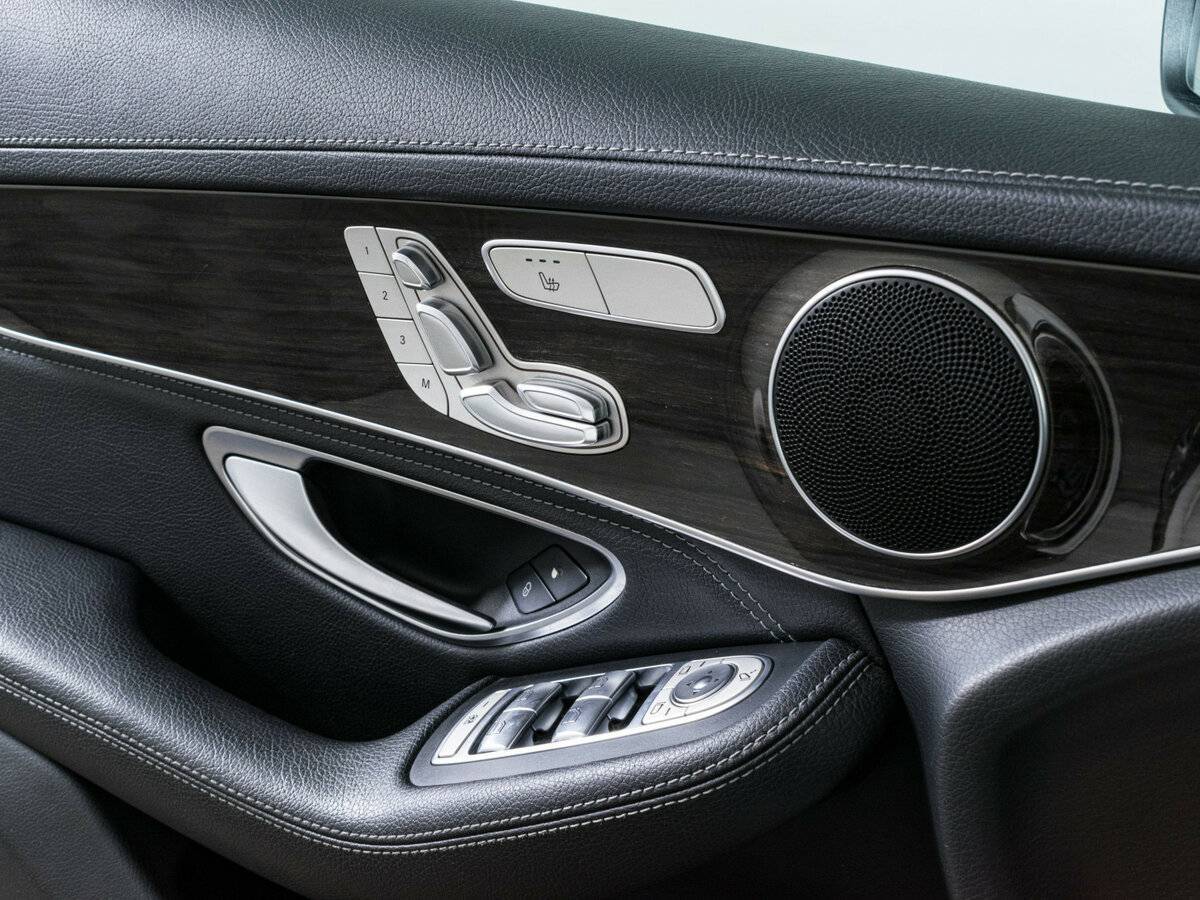 Б/У Мерседес-Бенц ГЛЦ 2016 года. Фото: #19