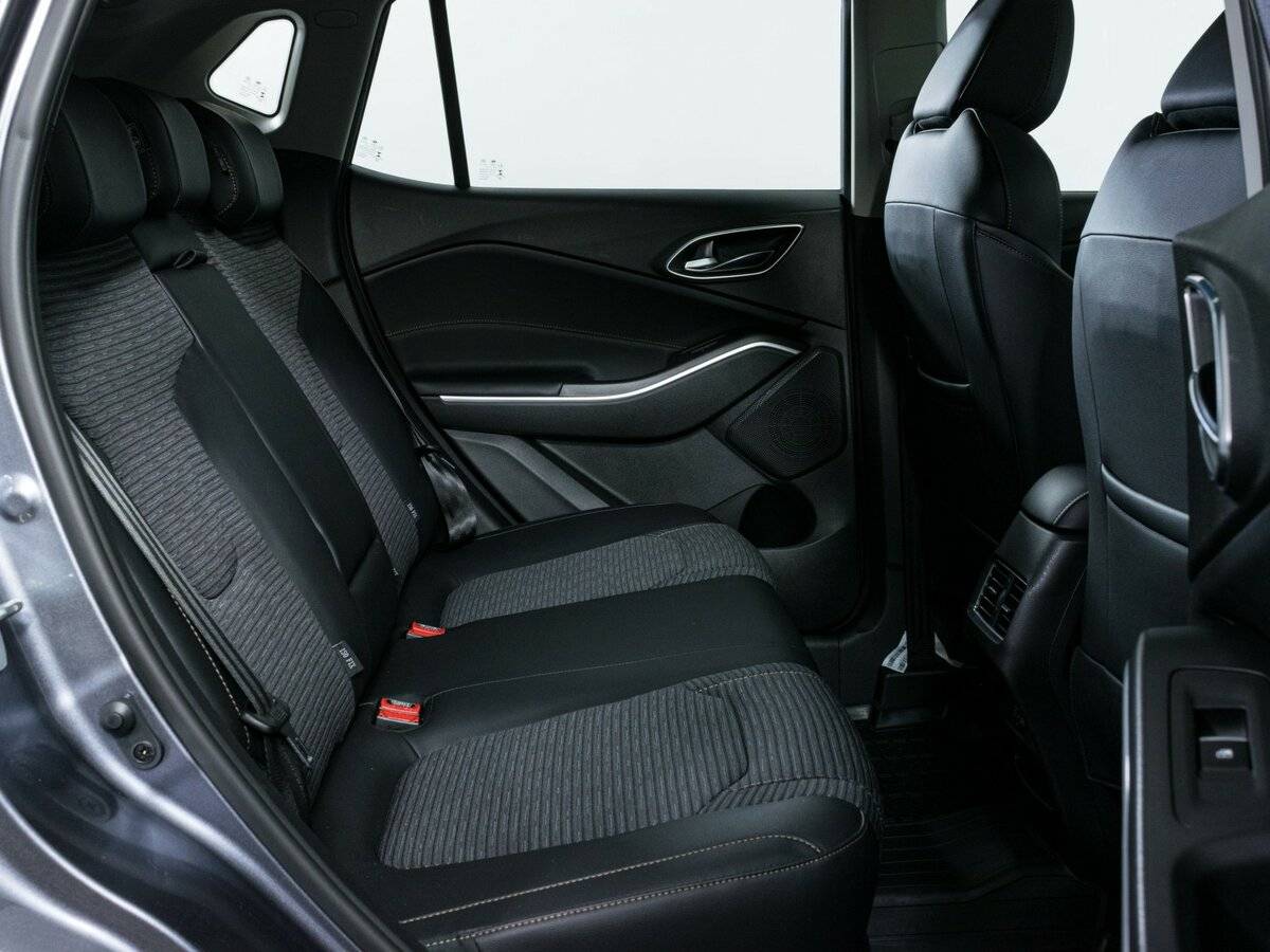 Б/У Москвич 3 2023 года. Фото: #8