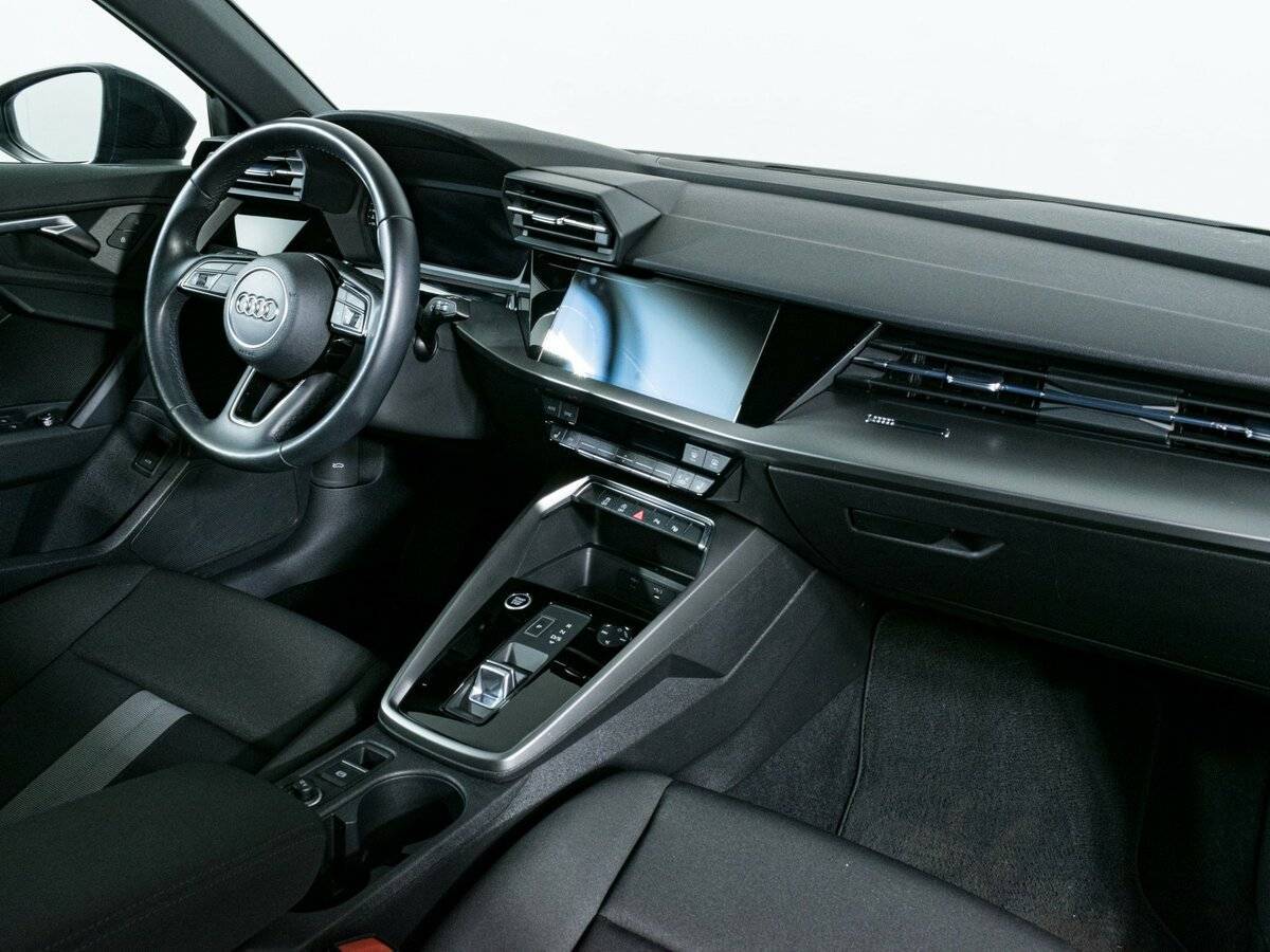 Б/У Ауди А3 2021 года. Фото: #7