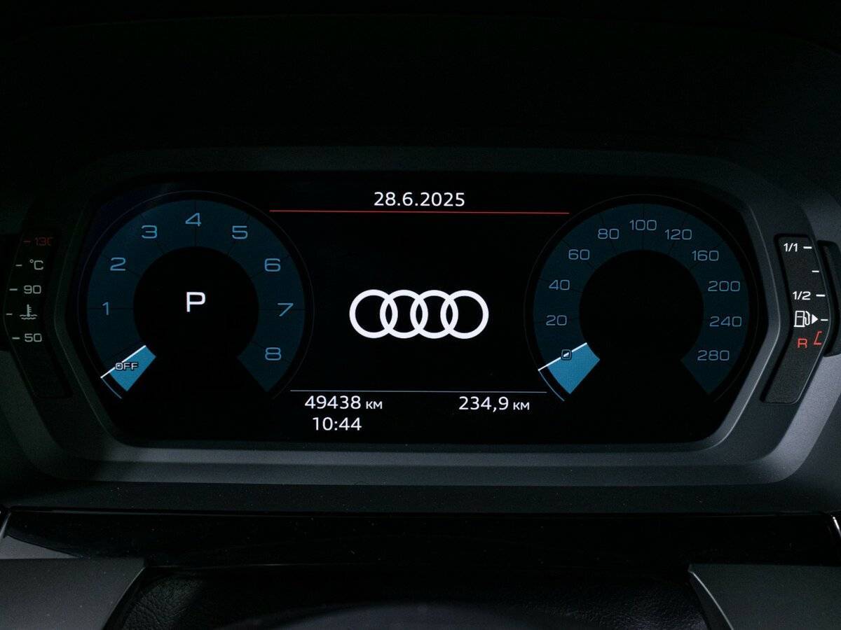 Б/У Ауди А3 2021 года. Фото: #10