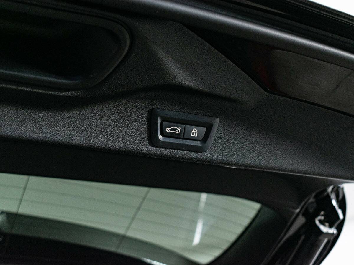 Б/У БМВ Икс5 2020 года. Фото: #9