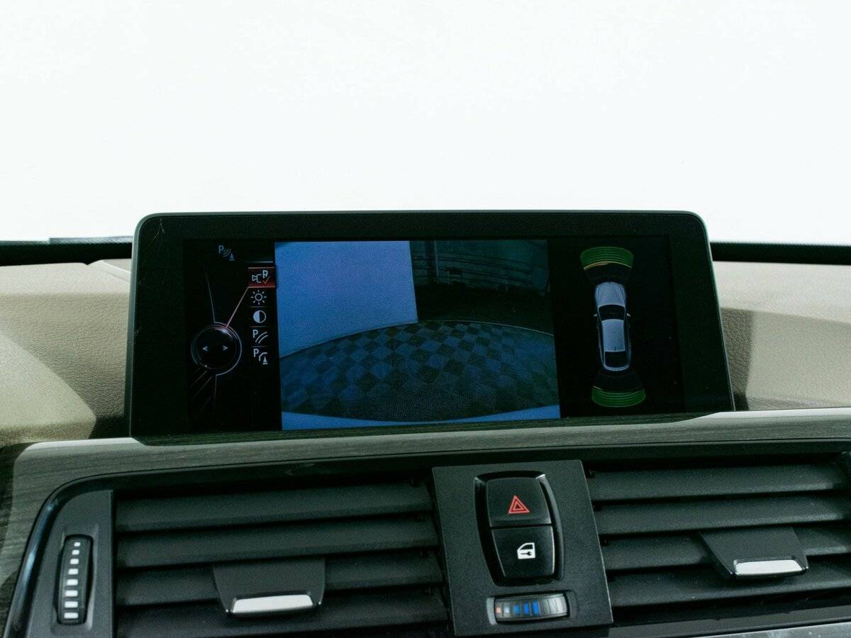 Б/У БМВ 3 серии 2013 года. Фото: #17