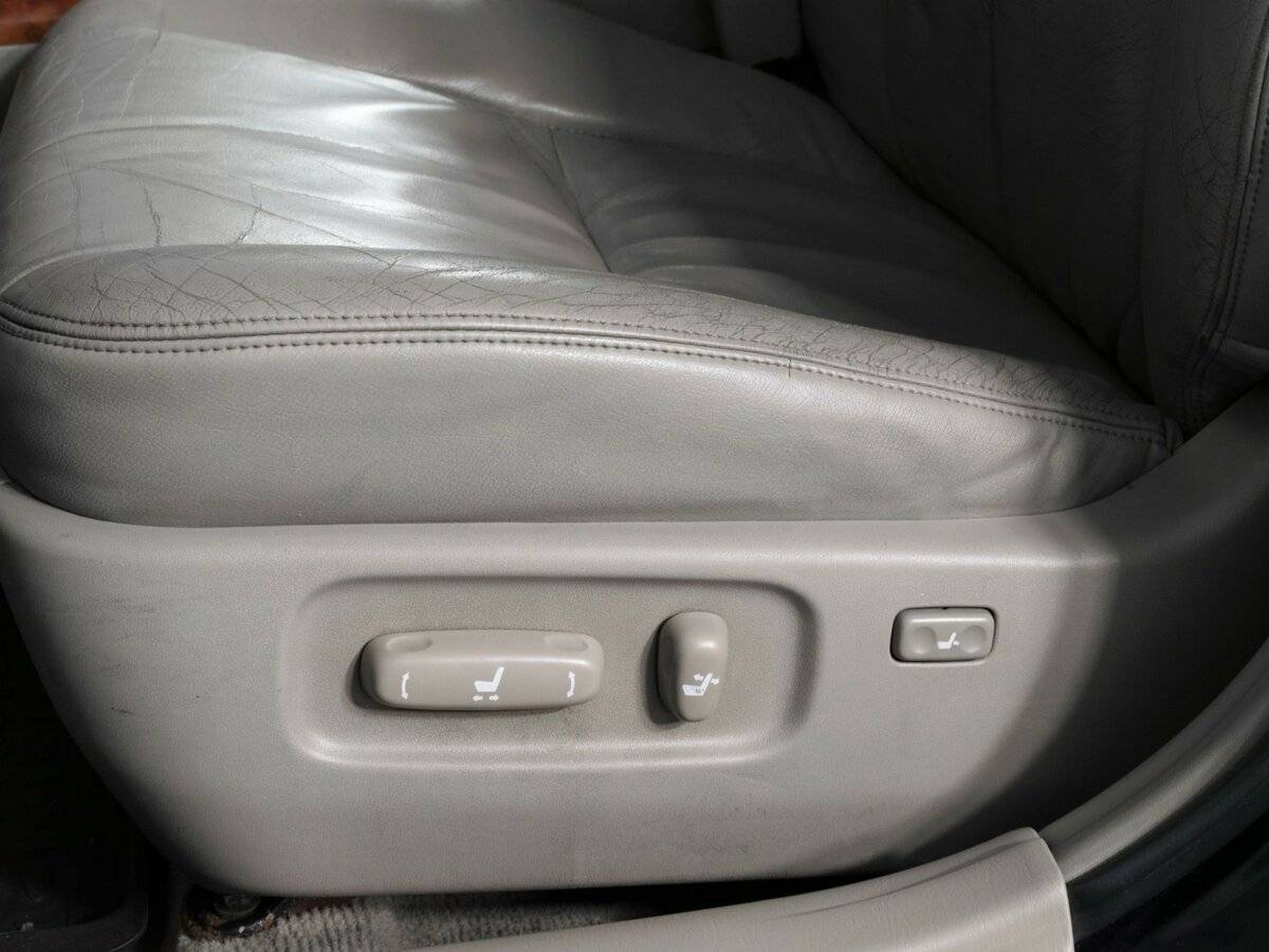 Б/У Тойота Камри 2005 года. Фото: #12