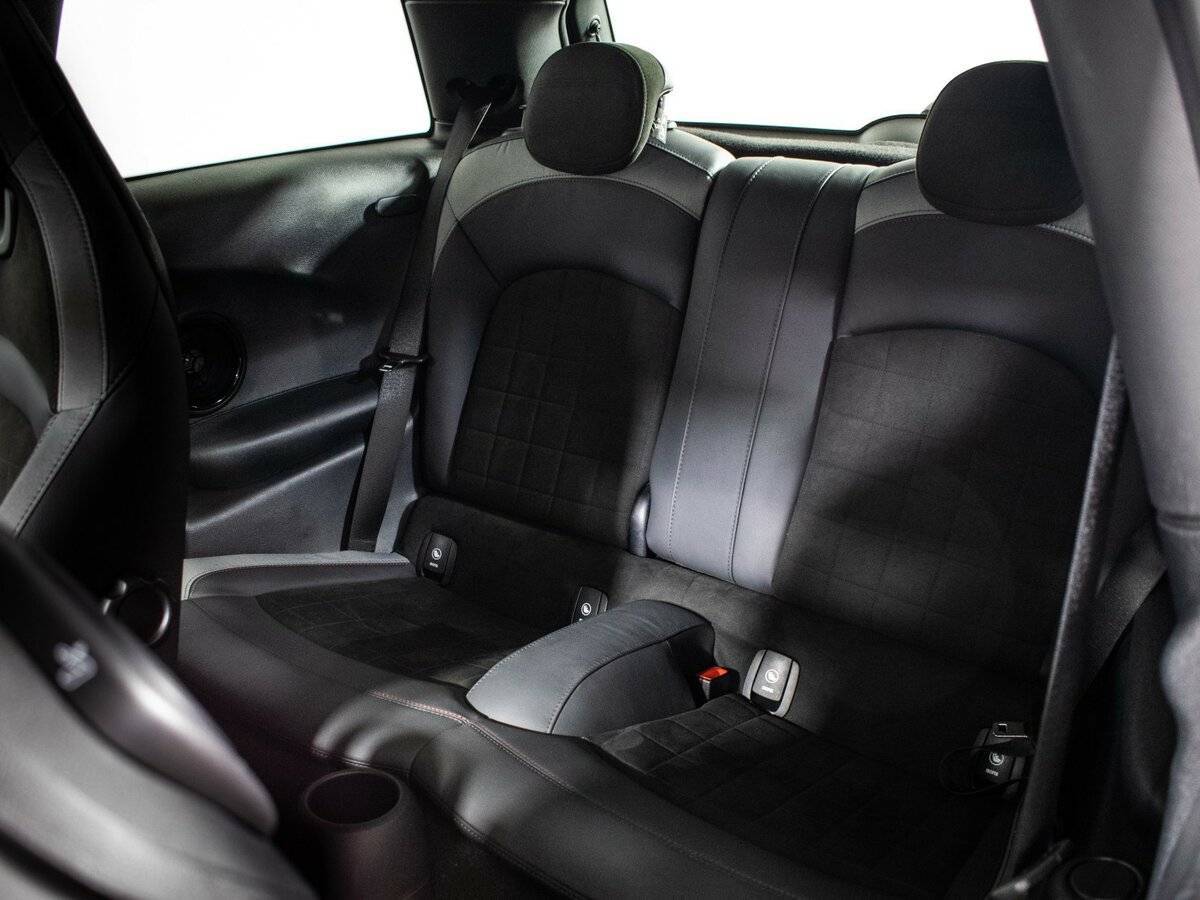 Б/У Мини Хэтч 2021 года. Фото: #9