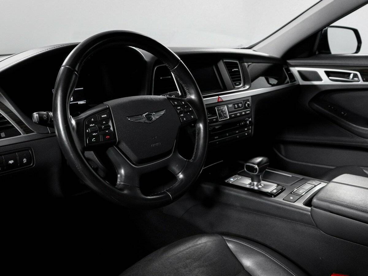 Б/У Генезис Г80 2019 года. Фото: #12