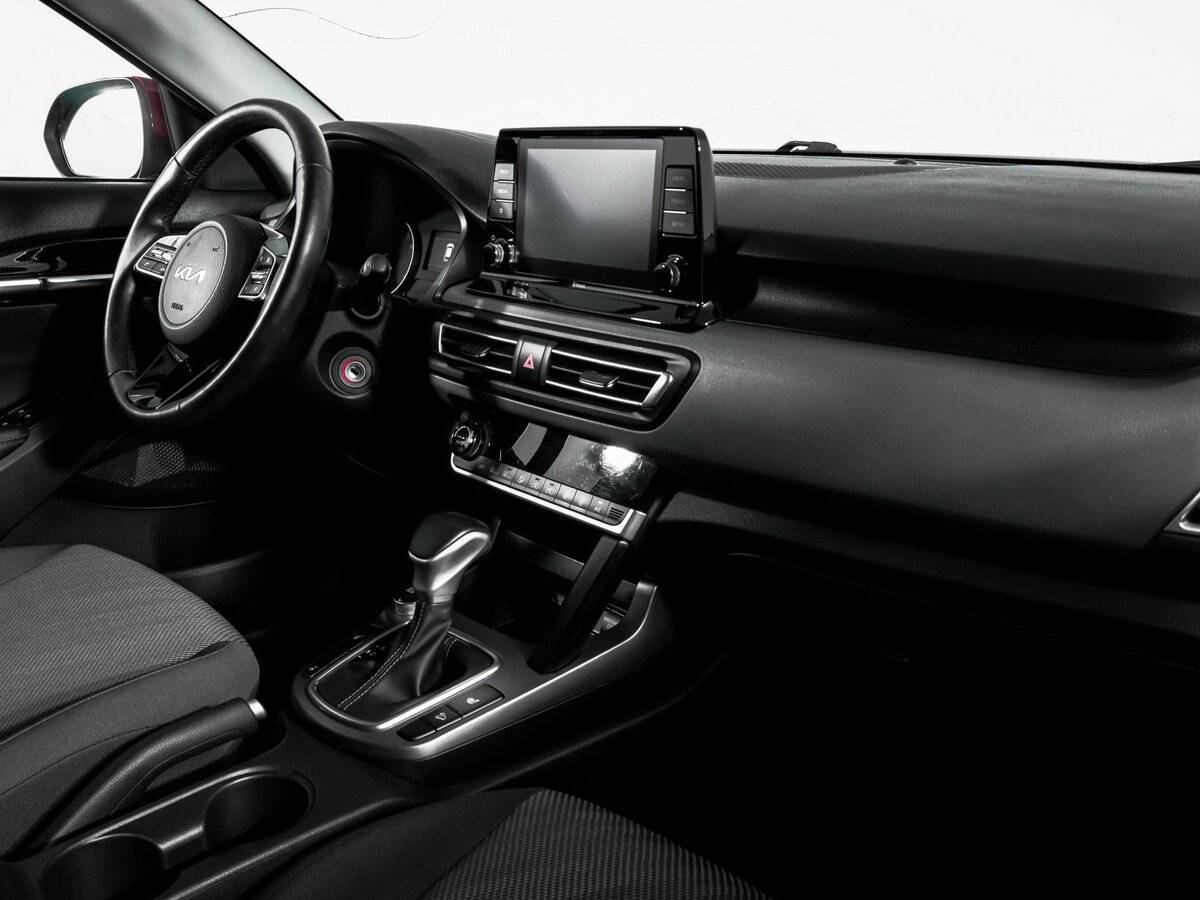 Б/У Киа Сельтос 2022 года. Фото: #8