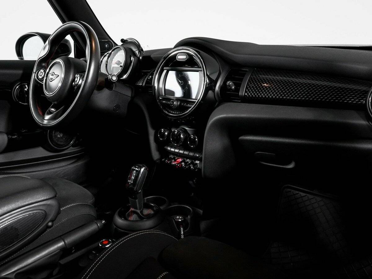 Б/У Мини Хэтч 2019 года. Фото: #8