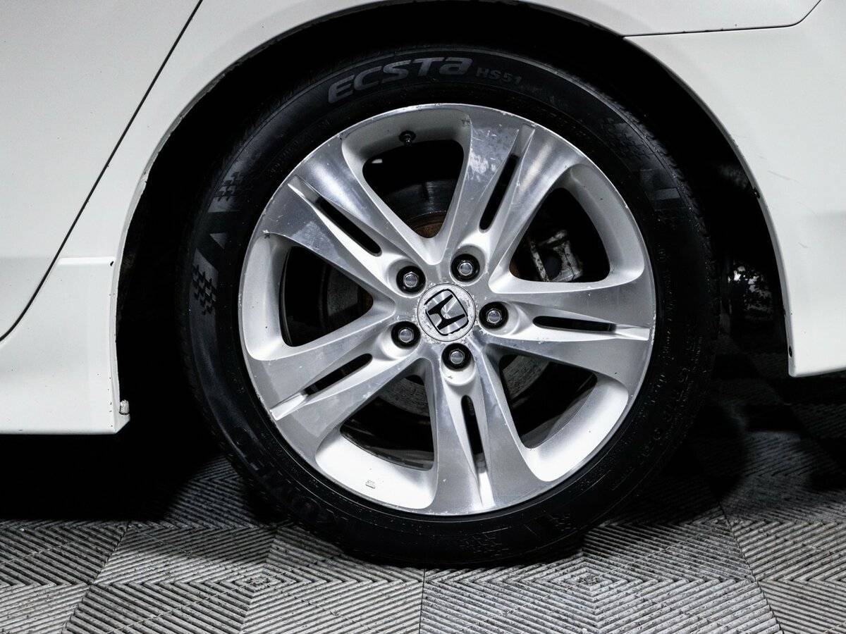 Б/У Хонда Аккорд 2008 года. Фото: #13