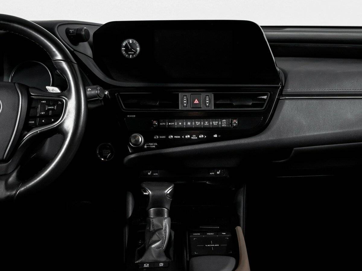 Б/У Лексус ЕС 2021 года. Фото: #12