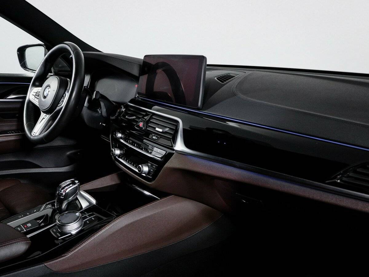 Б/У БМВ 6 серии 2017 года. Фото: #8